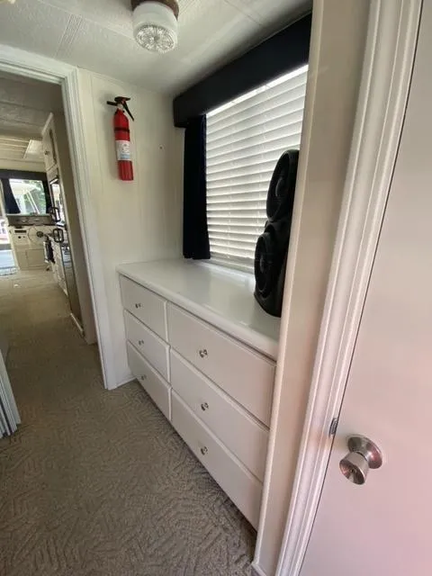 Slide: The Image of Sumerset Houseboat 1980 - 11