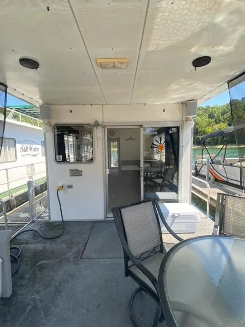 Slide: The Image of Sumerset Houseboat 1980 - 4