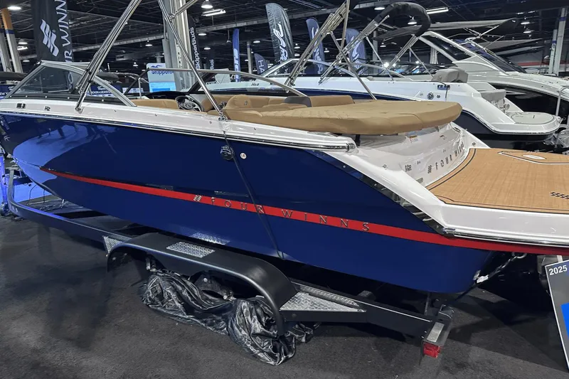 Slide: The Image of Four Winns H2 2025 - 1