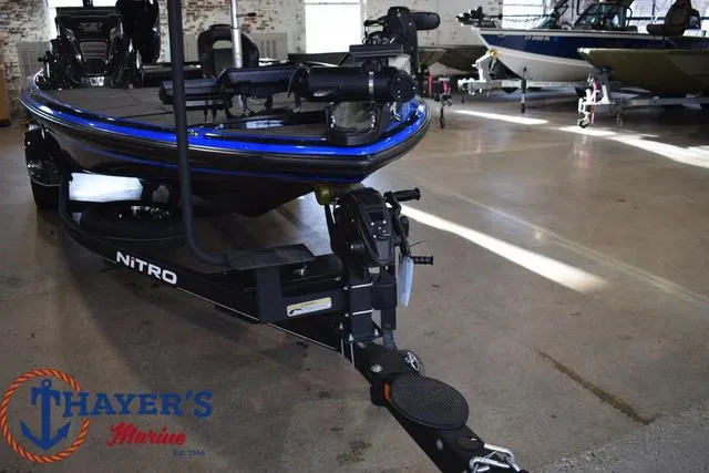 Slide: The Image of 2024 Nitro Z21 XL boat in showroom at Thayer's Marine. - 35