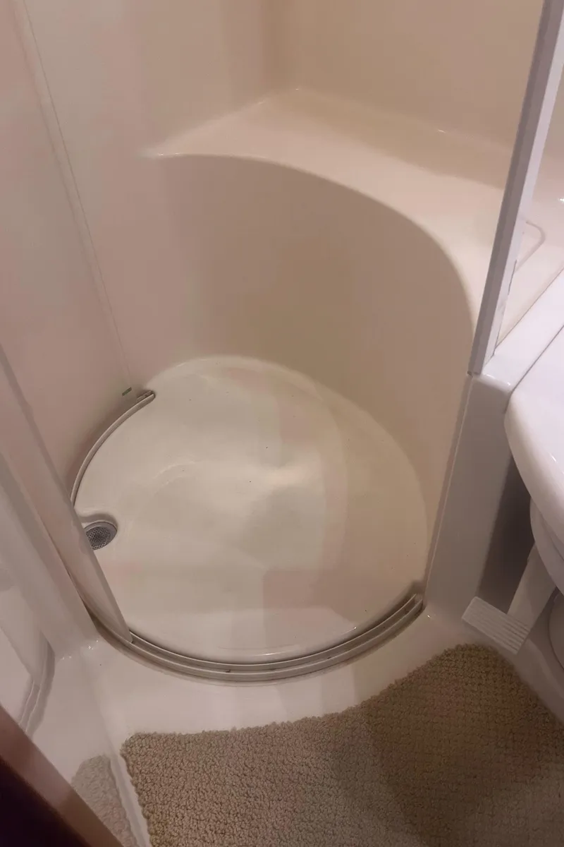 Slide: The Image of Sea Ray Sundancer 460 2000 - 56