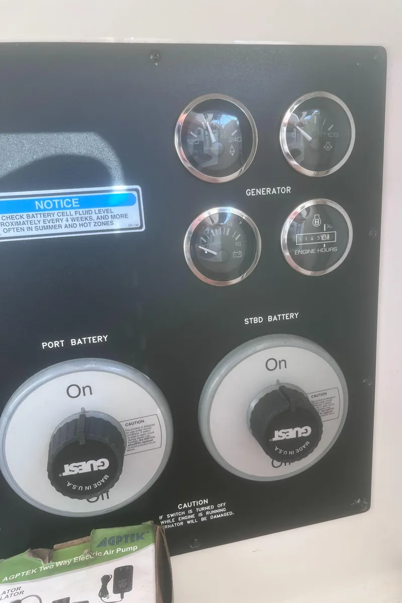 Slide: The Image of Sea Ray Sundancer 460 2000 - 64