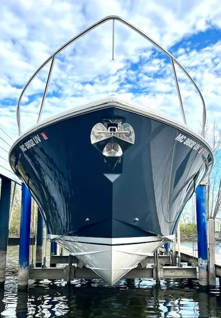 Slide: The Image of Hull Color - Axalta Granite Gray - 10