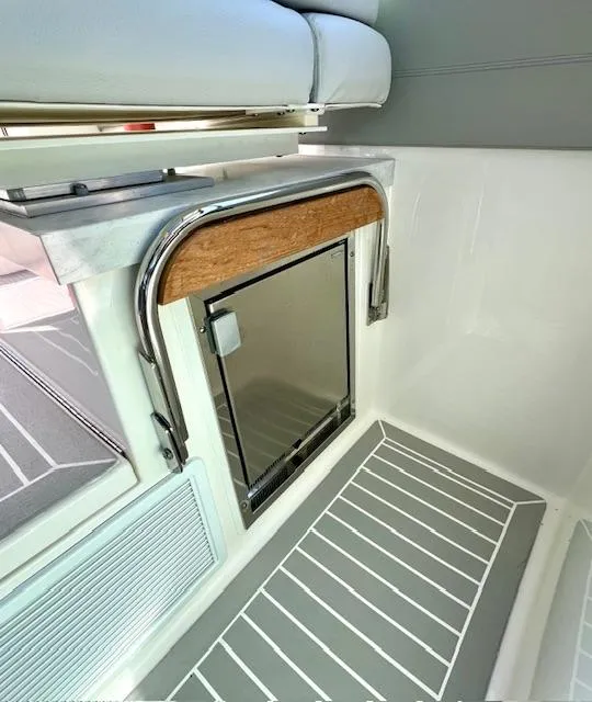 Slide: The Image of Ice Maker  - 15