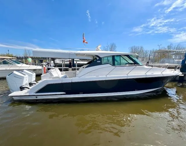 Slide: The Image of Exterior - Strb. Side  - 57