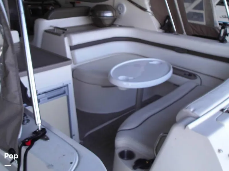 Slide: The Image of 2007 Rinker 280 EC for sale in Portland, OR - 17