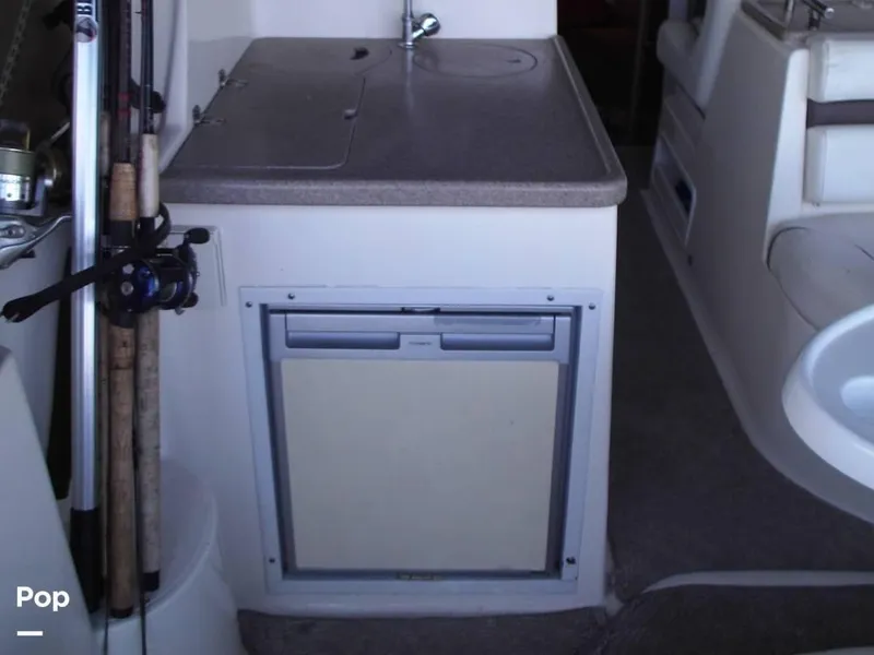 Slide: The Image of 2007 Rinker 280 EC for sale in Portland, OR - 20