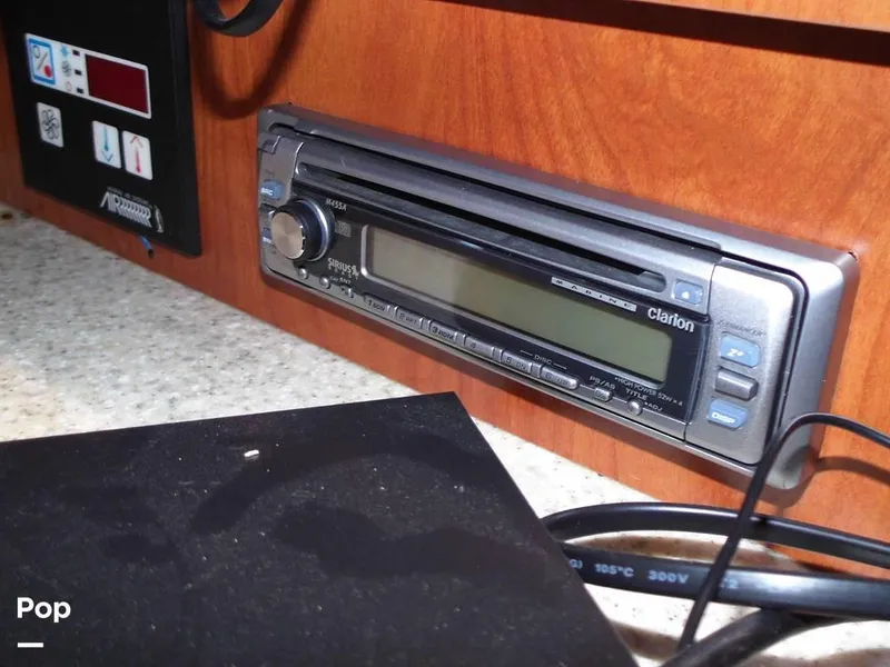 Slide: The Image of 2007 Rinker 280 EC for sale in Portland, OR - 78