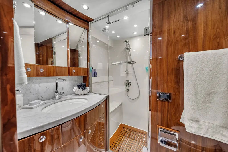 Slide: The Image of 101' Hargrave - 91