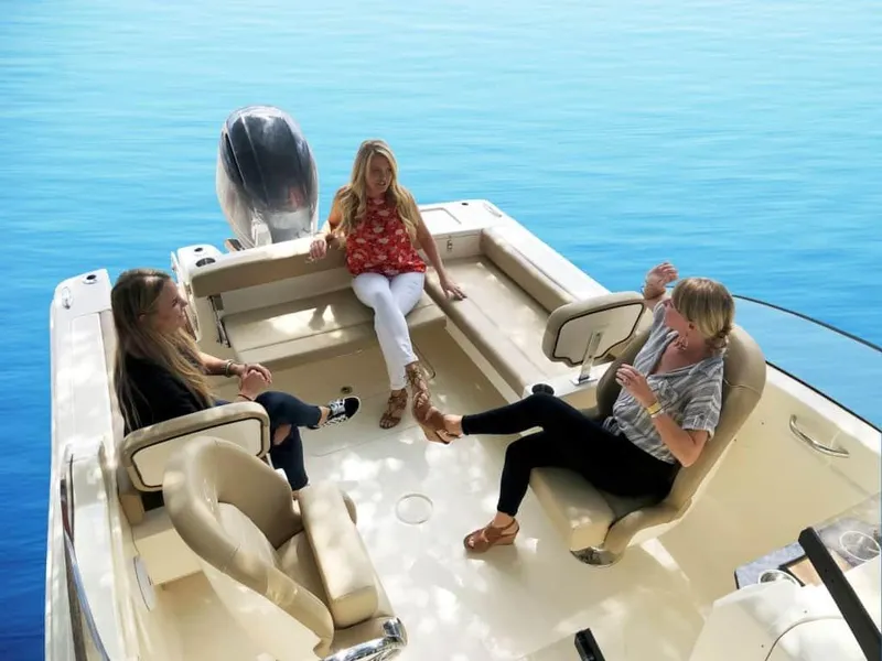 Slide: The Image of Full Aft Seating Upgrade Scout 215 Dorado 2025 - 45