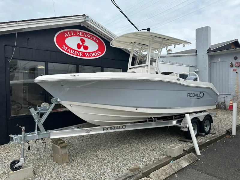 The Image of 2025 Robalo R202 Explorer boat on trailer at All Seasons Marine Works. - 0