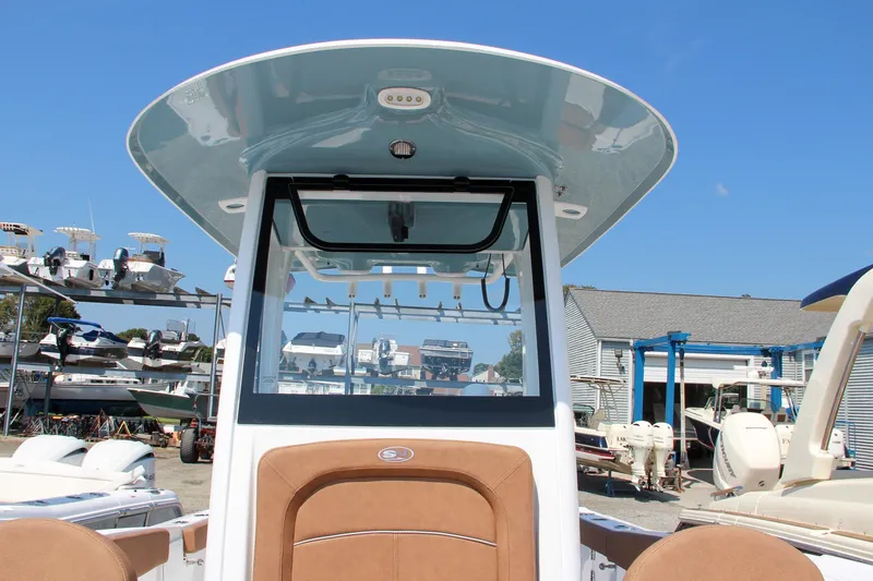 Slide: The Image of Sea Hunt Ultra 275 SE 2025 - 61