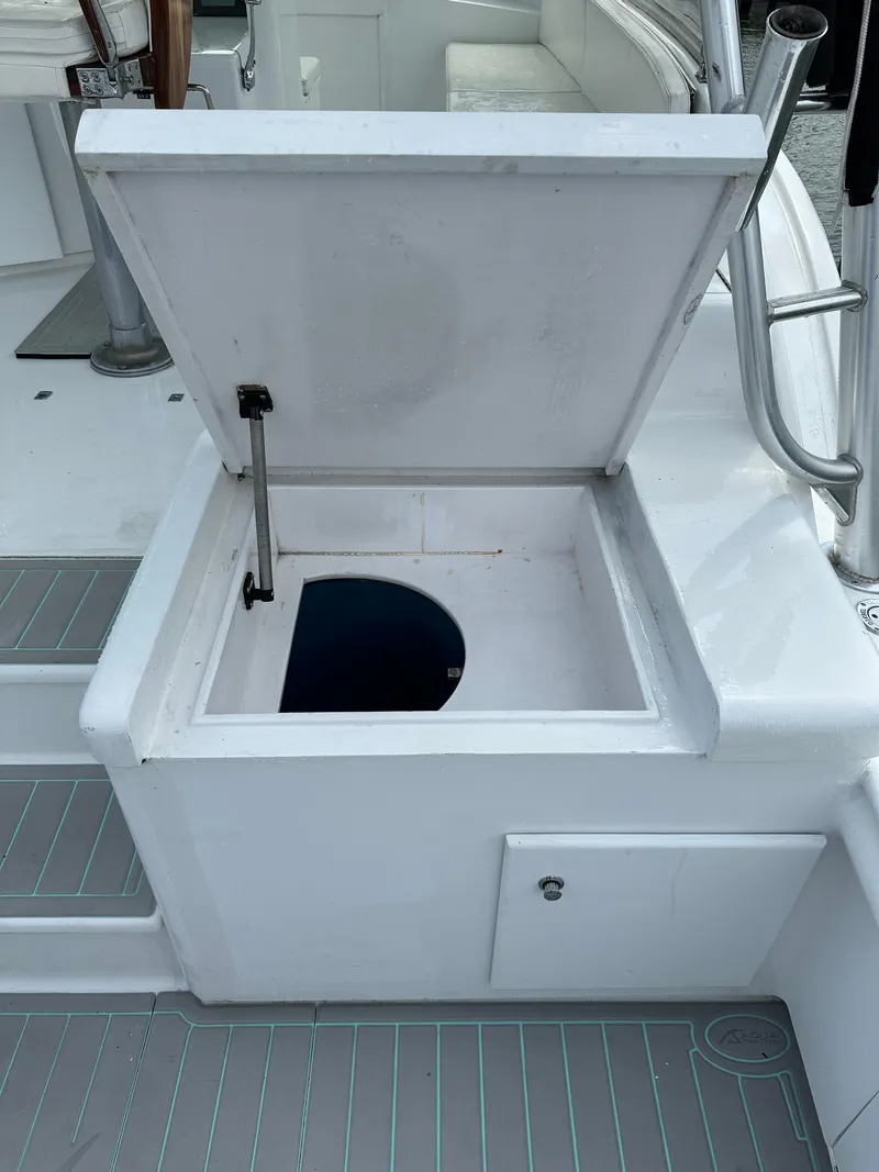 Slide: The Image of Custom Carolina 40 Express Sportfisherman 2002 - 58