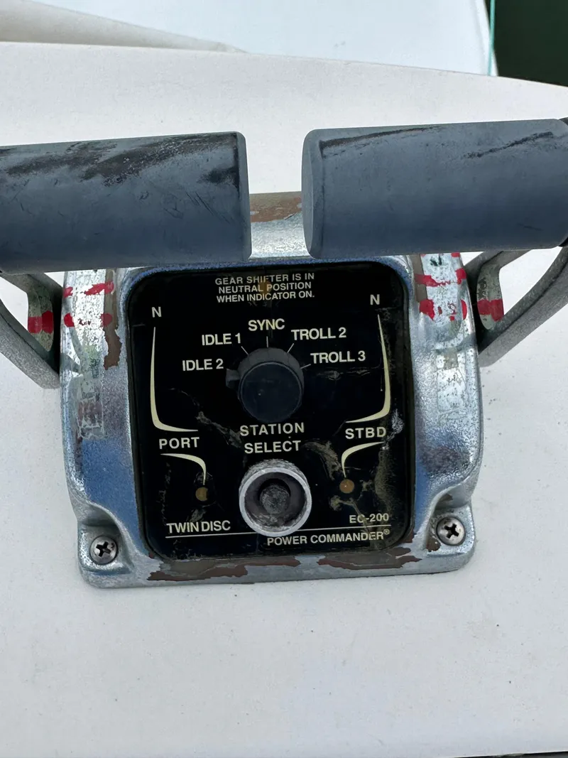 Slide: The Image of Custom Carolina 40 Express Sportfisherman 2002 - 75