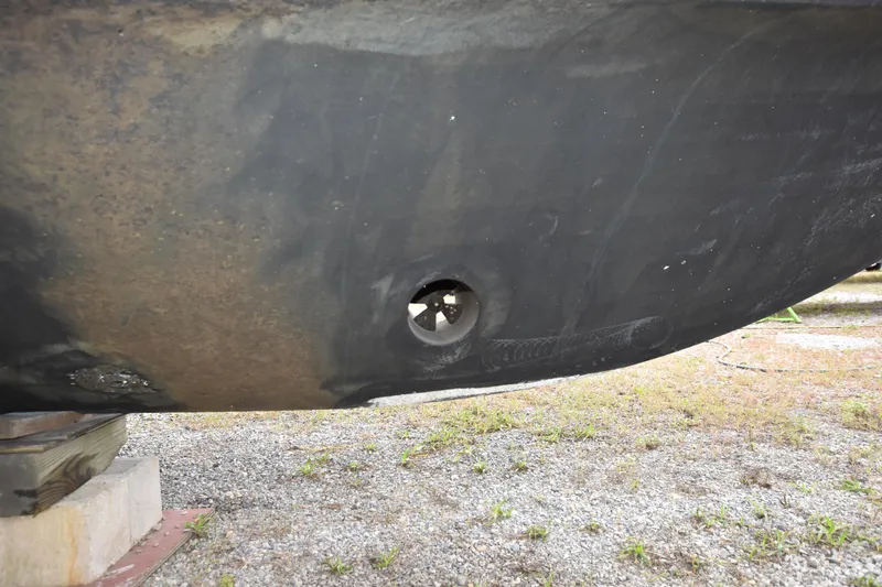 Slide: The Image of Close-up of 2007 Carver 36 Mariner hull with visible propeller opening. - 17