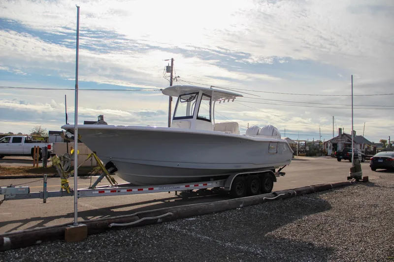 Slide: The Image of Sea Hunt Ultra 275 SE 2025 - 59