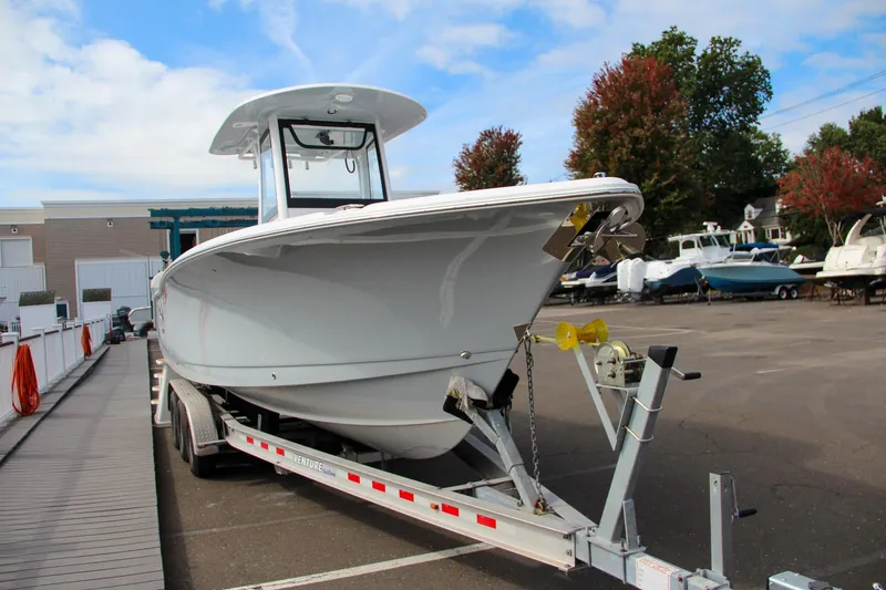 Slide: The Image of Sea Hunt Ultra 275 SE 2025 - 60