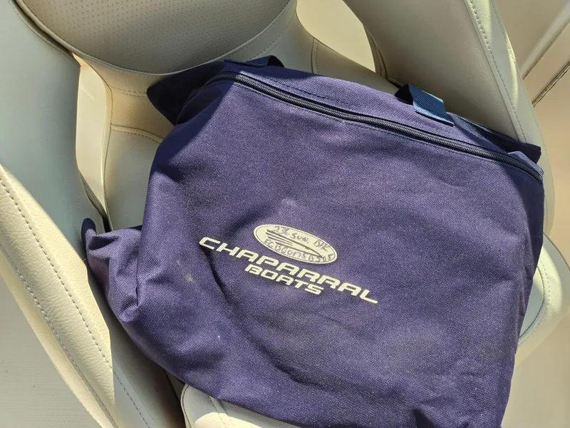 Slide: The Image of Blue Chaparral Boats bag on white seat, 2005 Chaparral 236 Sunesta. - 30