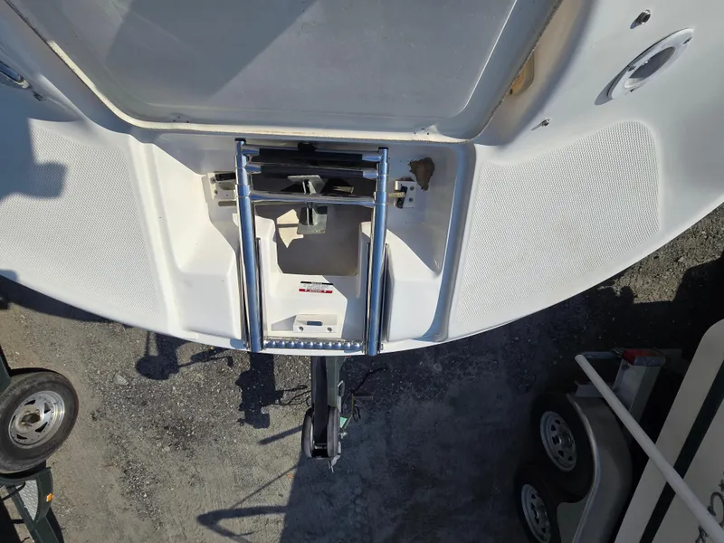 Slide: The Image of 2005 Chaparral 236 Sunesta boat with ladder, viewed from above. - 8