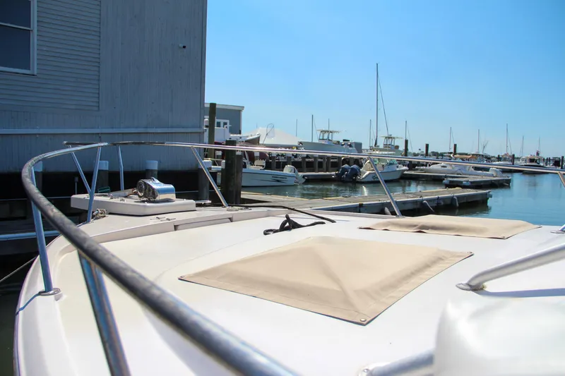 Slide: The Image of Grady-White Express 330 2003 - 54