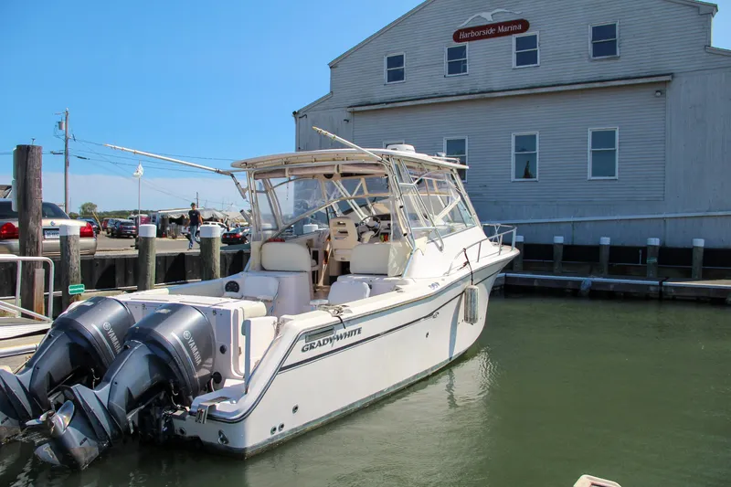 Slide: The Image of Grady-White Express 330 2003 - 59