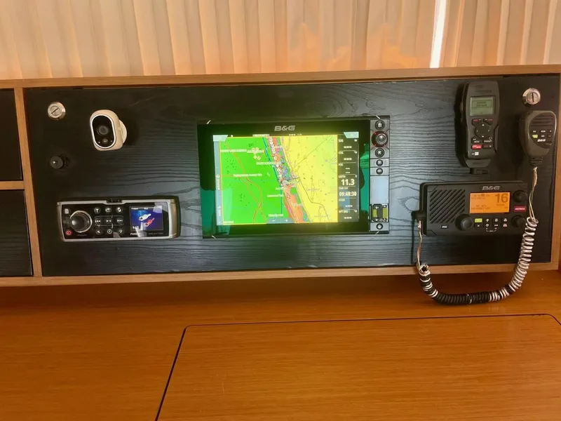 Slide: The Image of Nav station instrument panel - 10