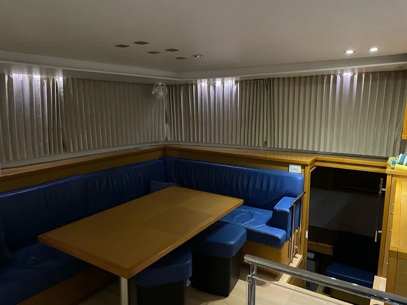 Slide: The Image of Saloon - 18