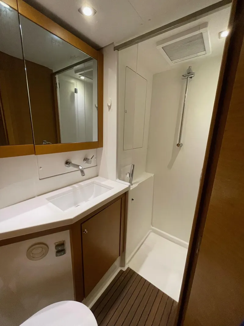 Slide: The Image of Guest stateroom - 26