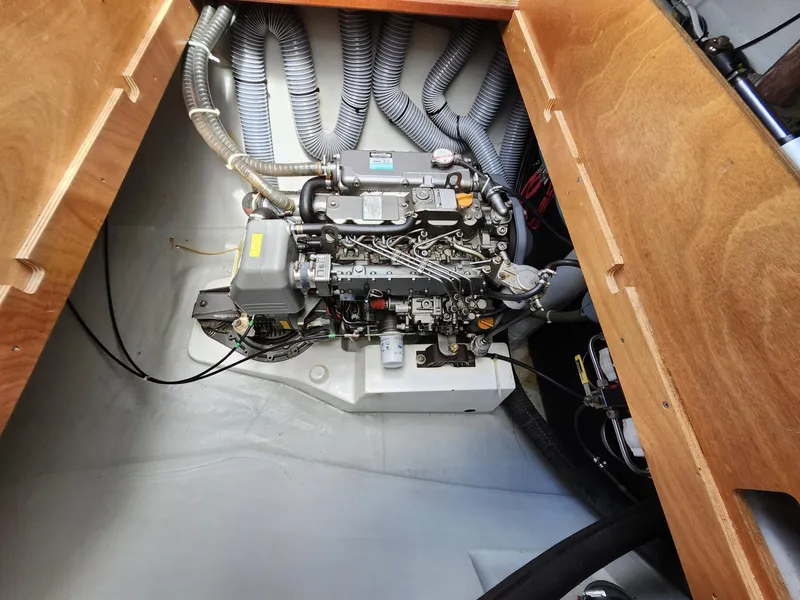 Slide: The Image of Starboard engine - 64