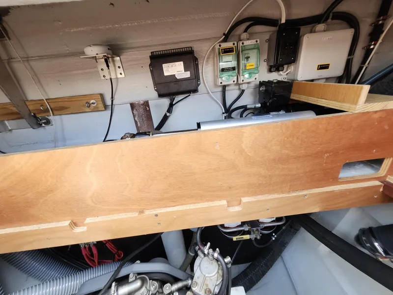 Slide: The Image of Engine room - 67