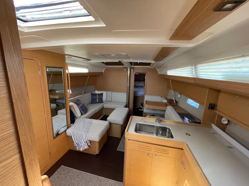 Slide: The Image of Salon Looking Fwd - 20