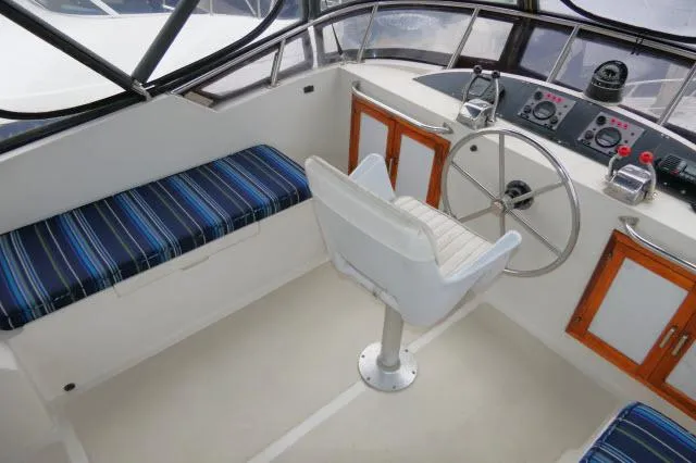 Slide: The Image of Nova 36 SUNDECK 1986 - 51