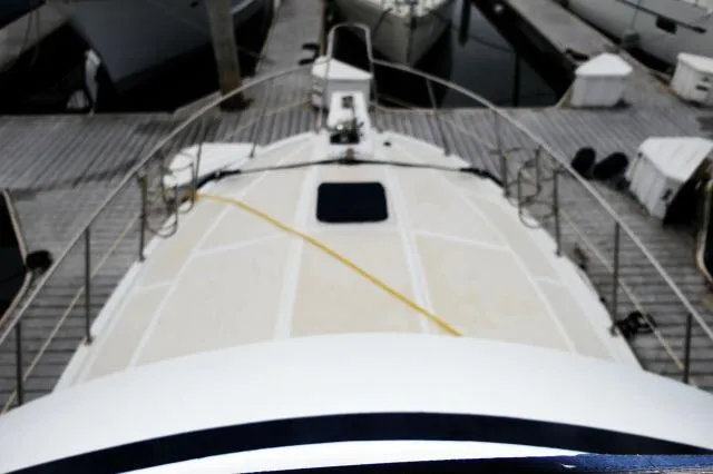 Slide: The Image of Nova 36 SUNDECK 1986 - 56
