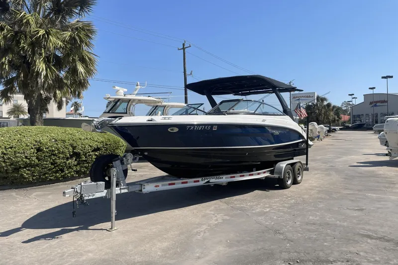 Slide: The Image of Sea Ray 260 SLX OUTBOARD 2023 - 1