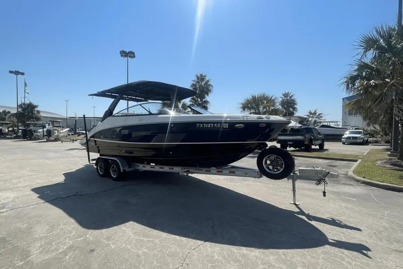 Slide: The Image of Sea Ray 260 SLX OUTBOARD 2023 - 4