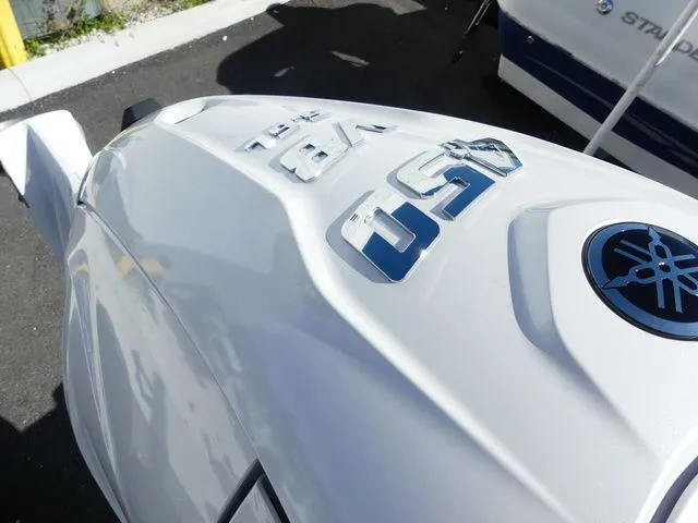 Slide: The Image of Hurricane sundeck 2690 2024 - 13