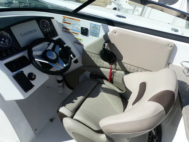 Slide: The Image of Hurricane sundeck 2690 2024 - 17