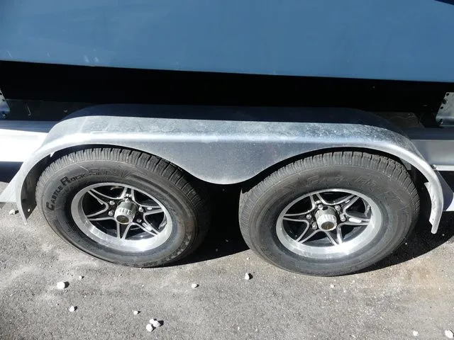 Slide: The Image of Hurricane sundeck 2690 2024 - 7