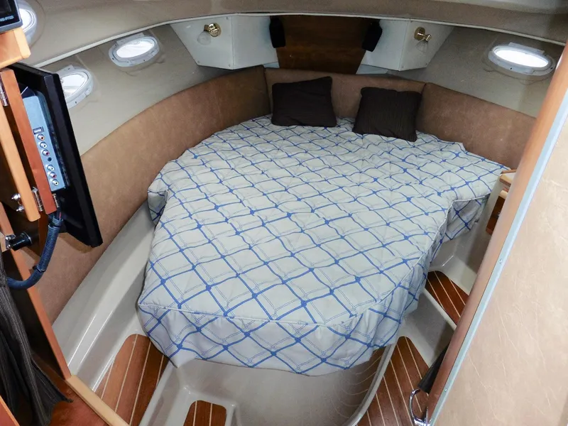 Slide: The Image of Cutwater 30 Command Bridge 2015 - 62