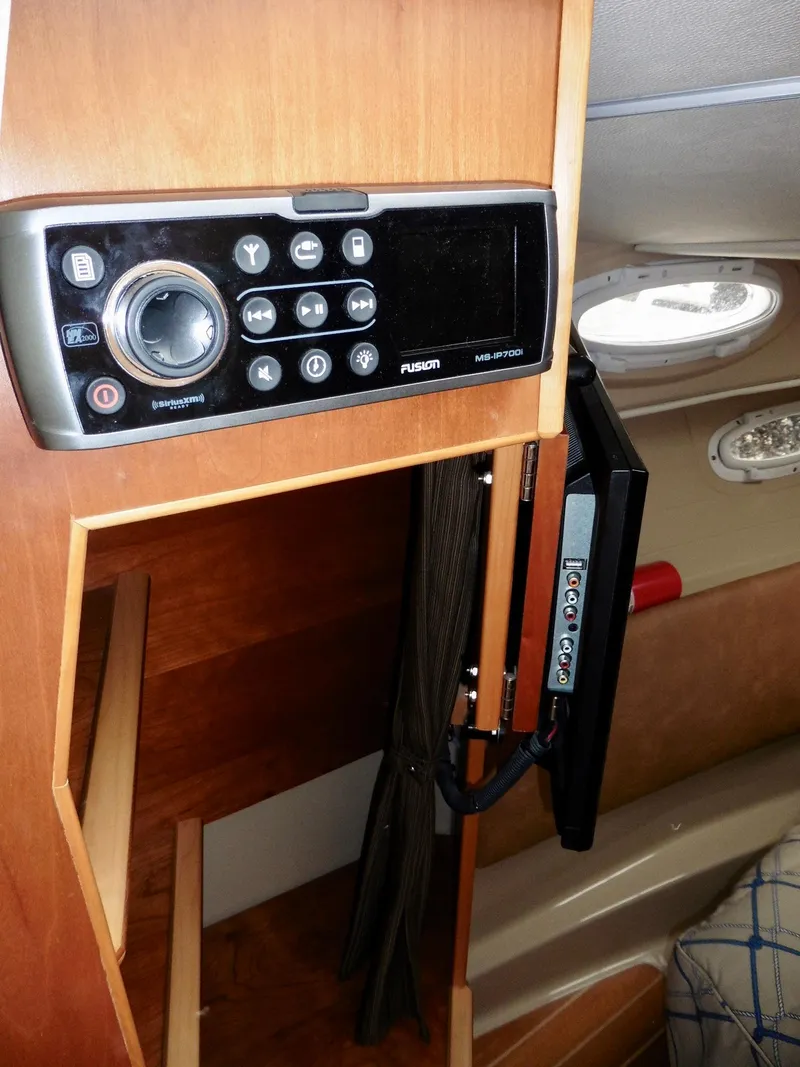 Slide: The Image of Cutwater 30 Command Bridge 2015 - 63