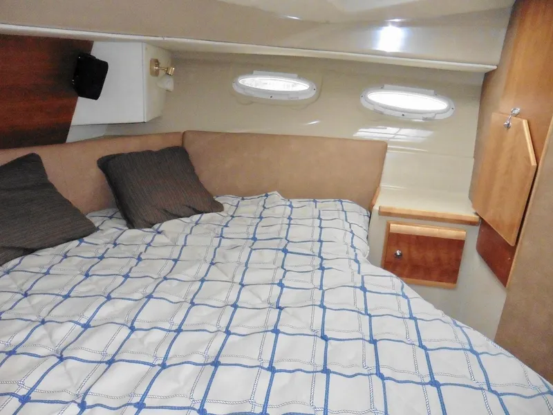 Slide: The Image of Cutwater 30 Command Bridge 2015 - 67