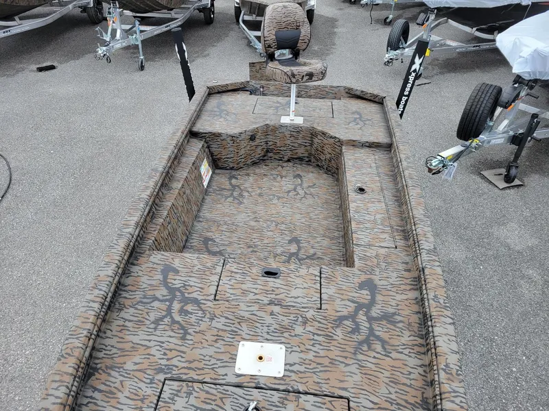 Slide: The Image of 2026 Xpress HD16DB duck hunting boat with camouflage design, awaiting Yamaha 40 hp engine. - 5