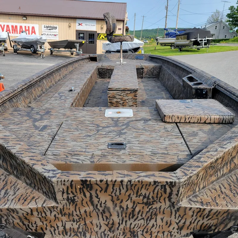 Slide: The Image of 2025 Xpress H18DB Duck boat with Yamaha 50 hp engine, camo design, in stock. - 4