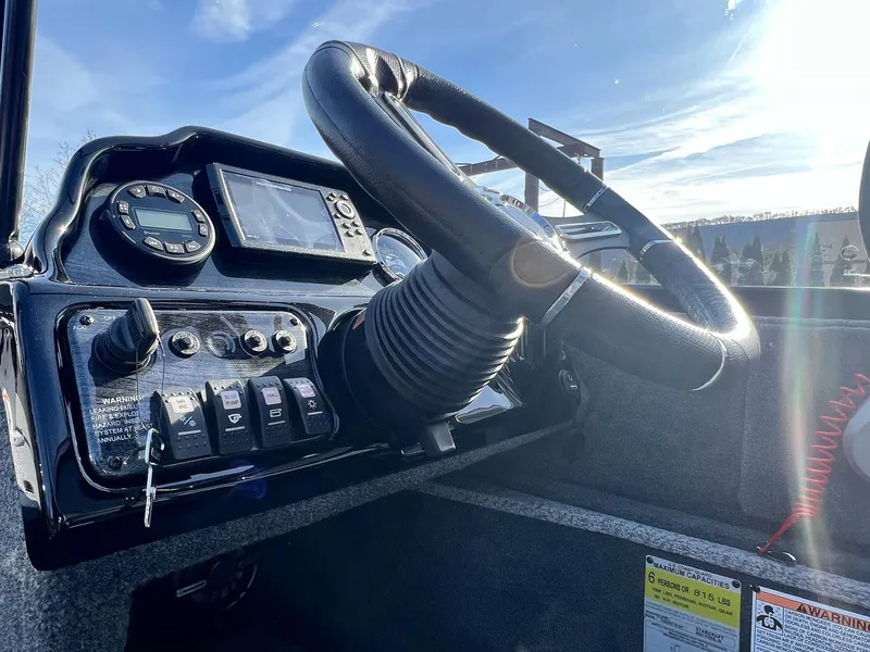 Slide: The Image of Starweld 16 Fusion DC - IN STOCK 2025 - 23