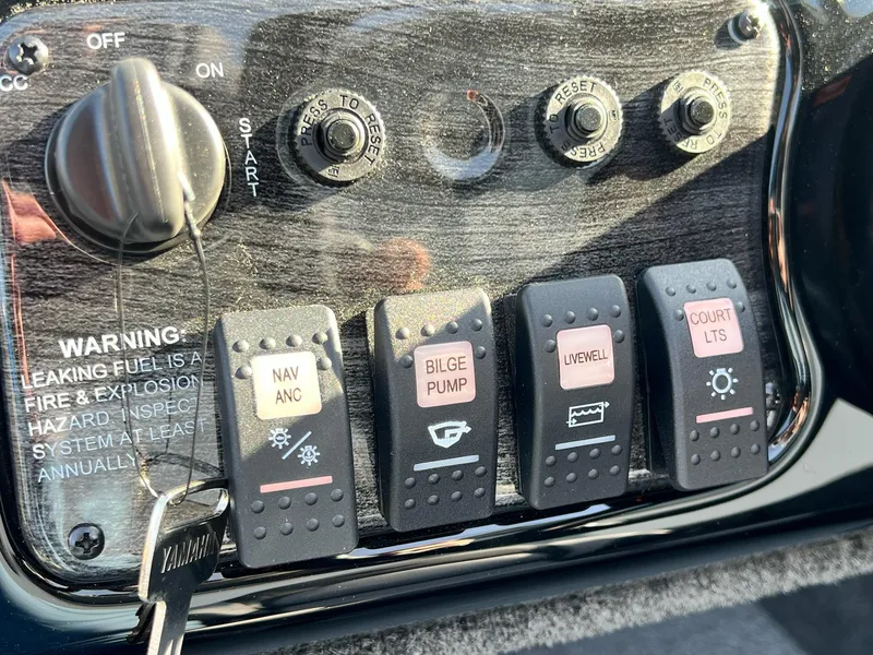 Slide: The Image of Starweld 16 Fusion DC - IN STOCK 2025 - 24