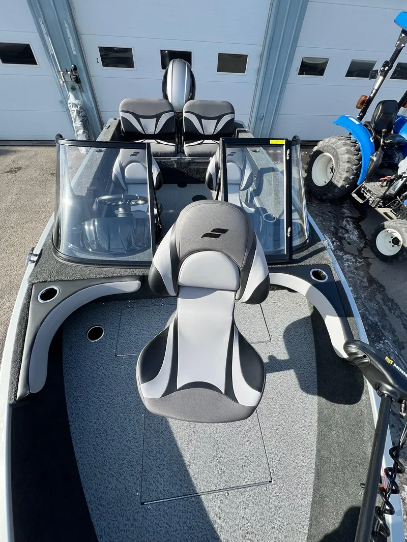 Slide: The Image of Starweld 16 Fusion DC - IN STOCK 2025 - 35