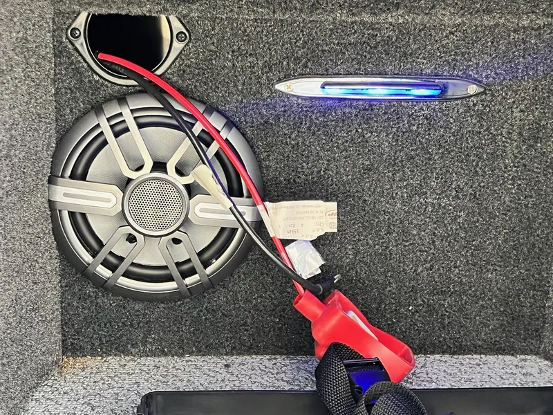 Slide: The Image of Starweld 16 Fusion DC - IN STOCK 2025 - 4