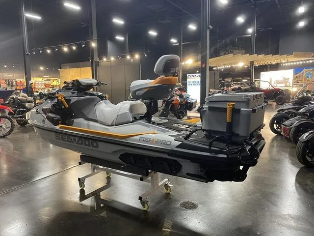 Slide: The Image of 2024 Sea-Doo Waverunner FISH PRO on display in showroom. - 4