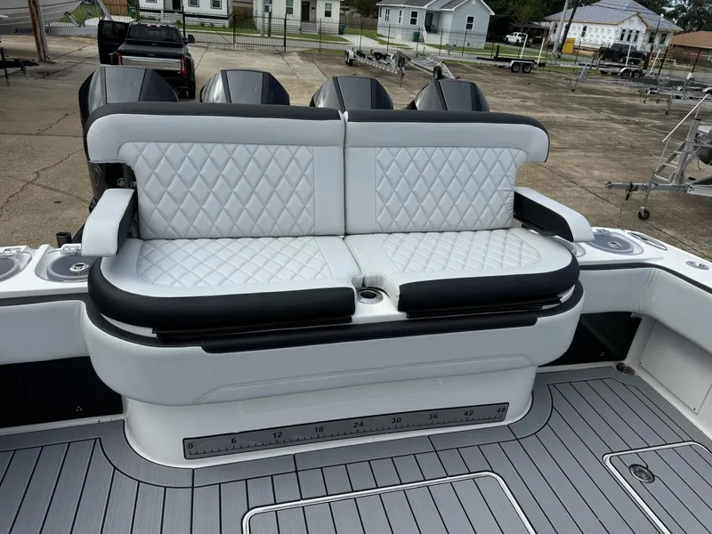 Slide: The Image of Nor-Tech 452 Super Fish 2021 - 16