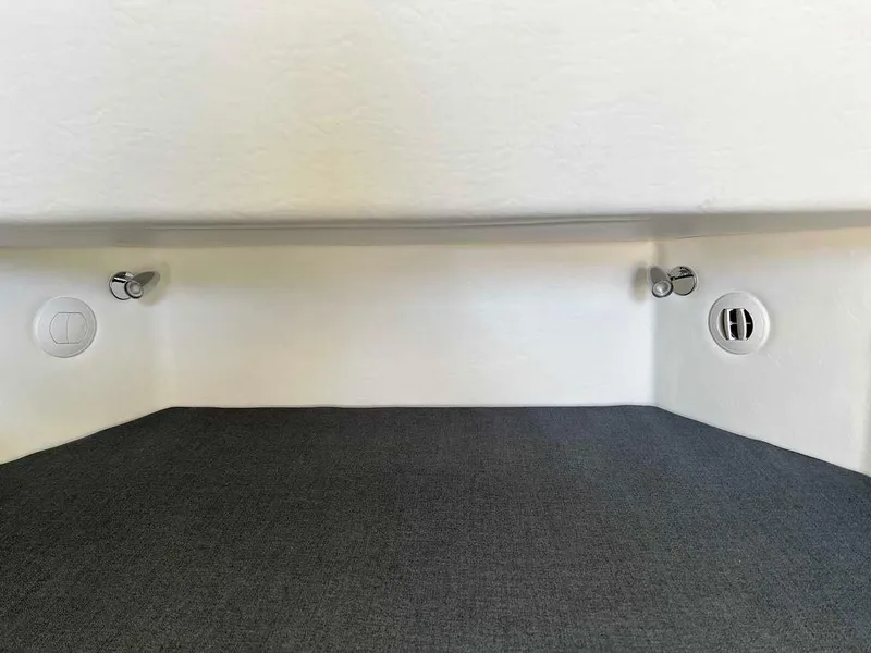 Slide: The Image of Nor-Tech 452 Super Fish 2021 - 9